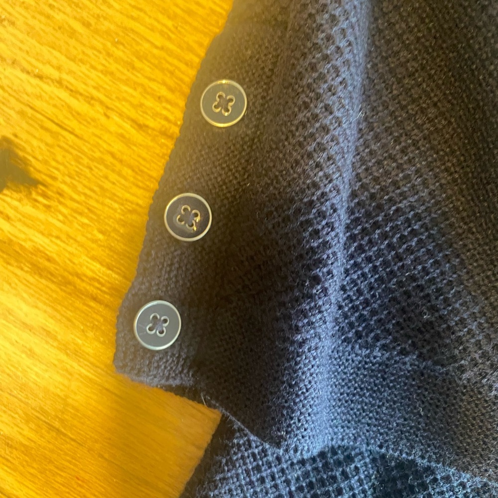 Talbots Dark Blue Textured Knit Top Women’s Large Petite Preloved - Picture 2 of 8